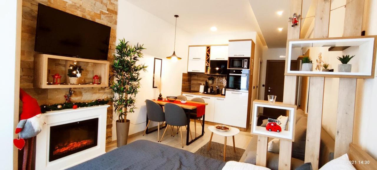 Sans Lux Apartman N42 Milmari كوباونيك المظهر الخارجي الصورة