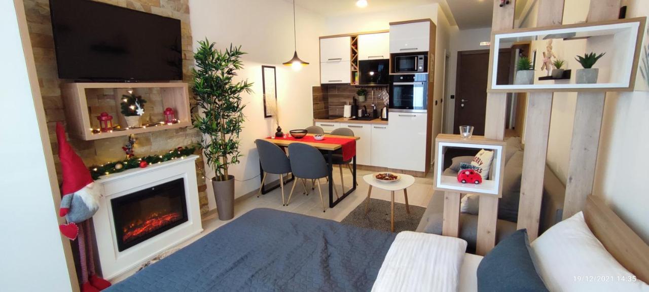 Sans Lux Apartman N42 Milmari كوباونيك المظهر الخارجي الصورة